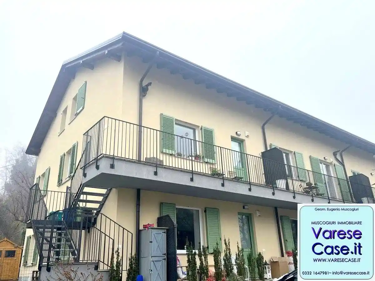 Appartamento in affitto a Comerio