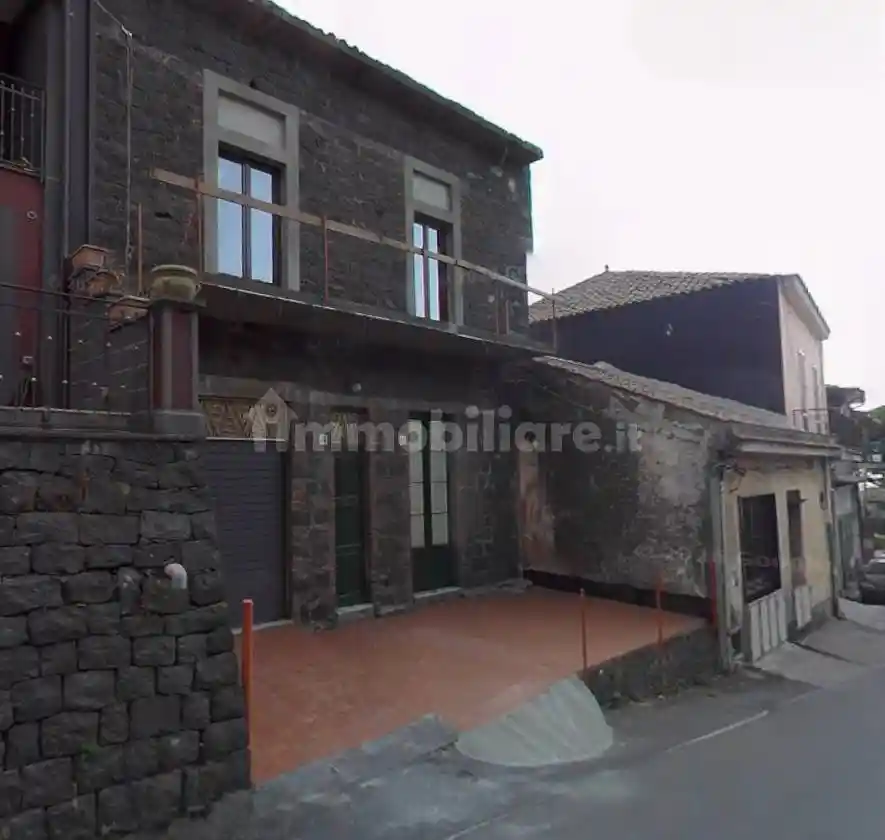 Casa indipendente in vendita a Milo