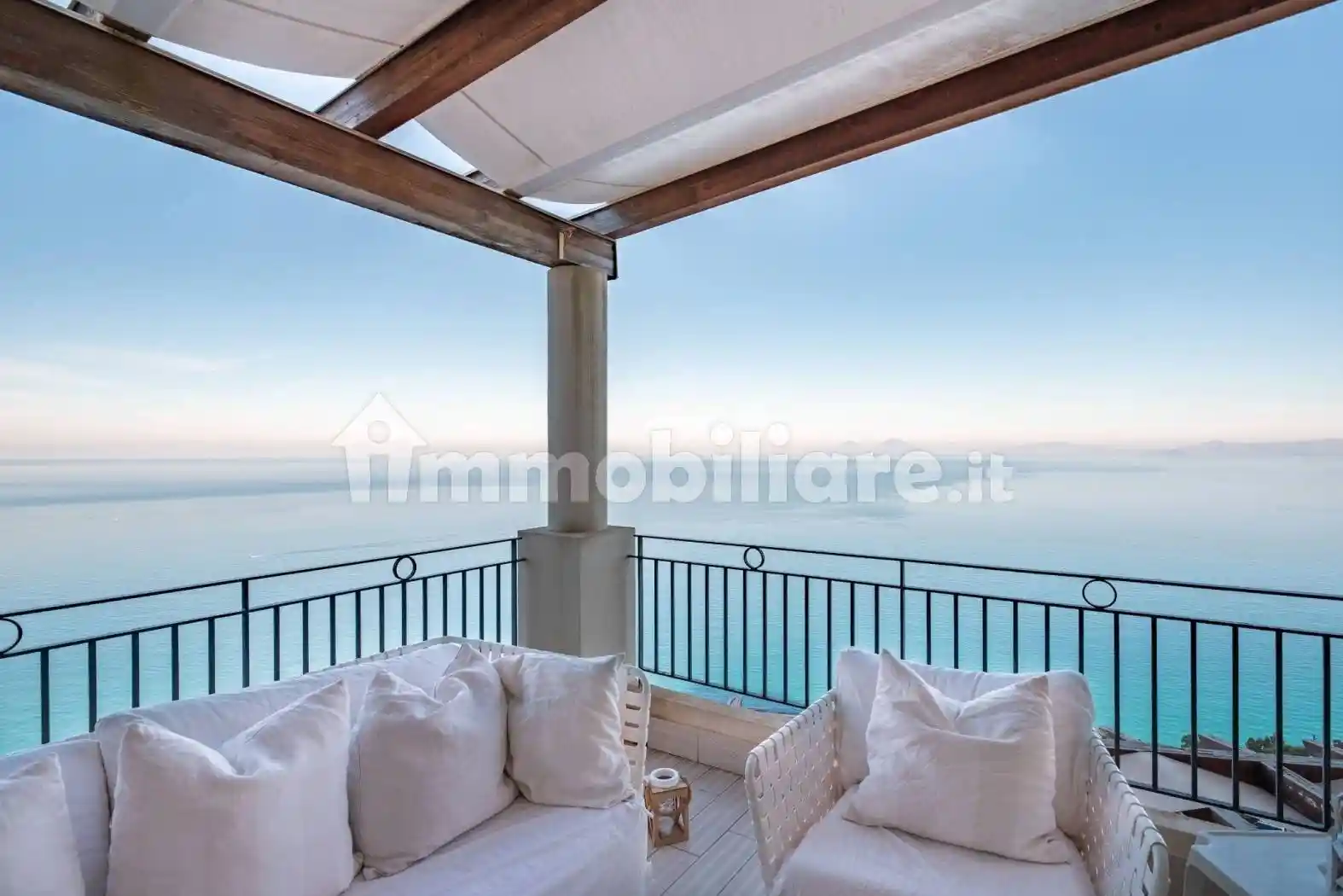 Appartamento in vendita a Piraino