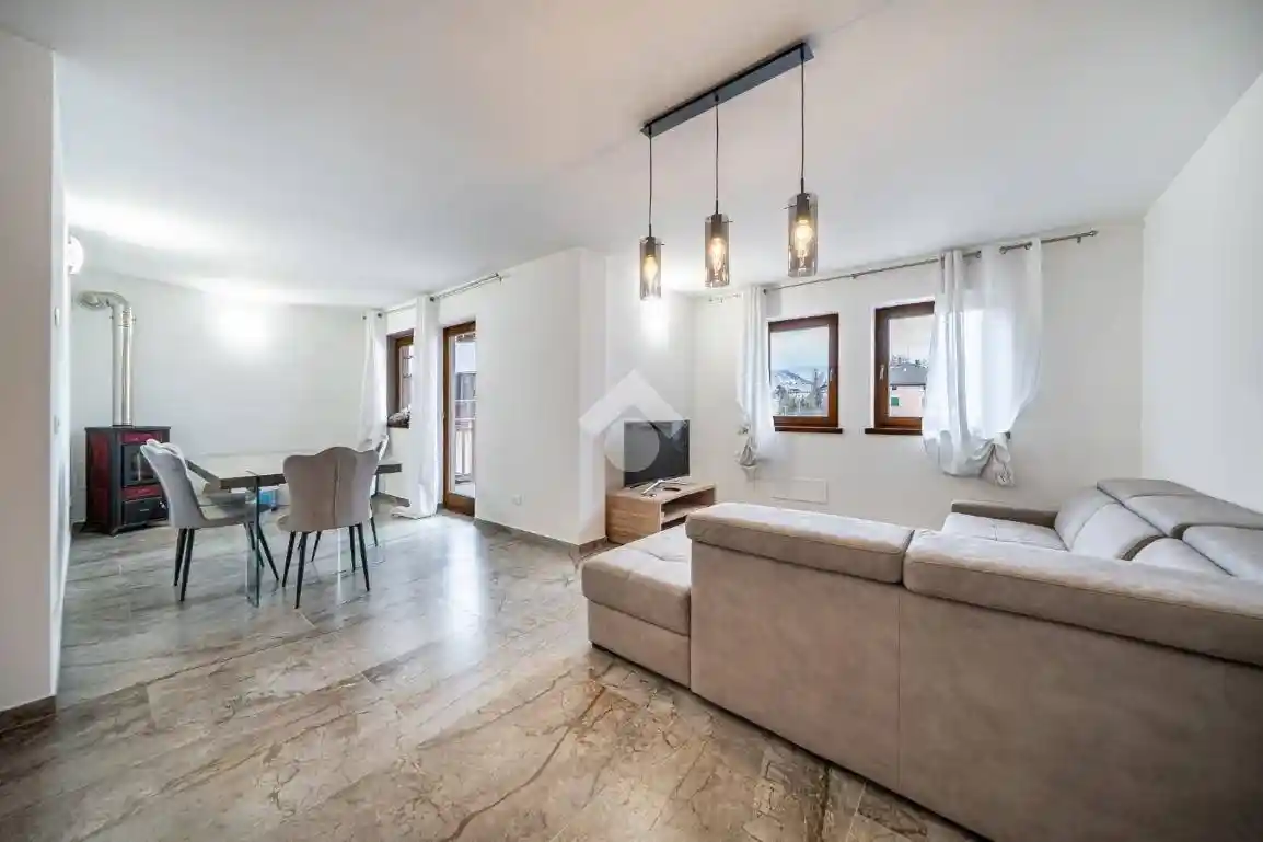 Appartamento in vendita a Lavarone