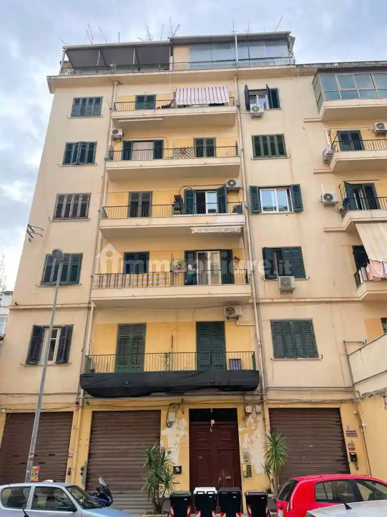 Appartamento in vendita a Palermo