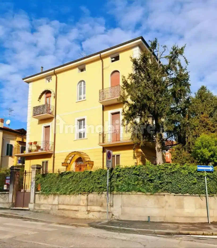 Appartamento in vendita a Verona