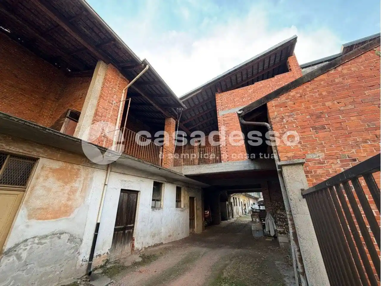 Rustico - Casale in vendita a Gattinara