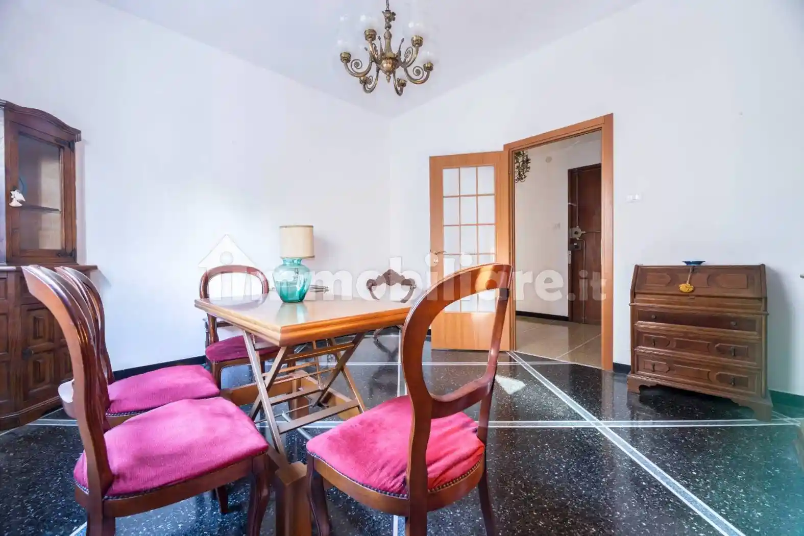 Appartamento in vendita a Genova