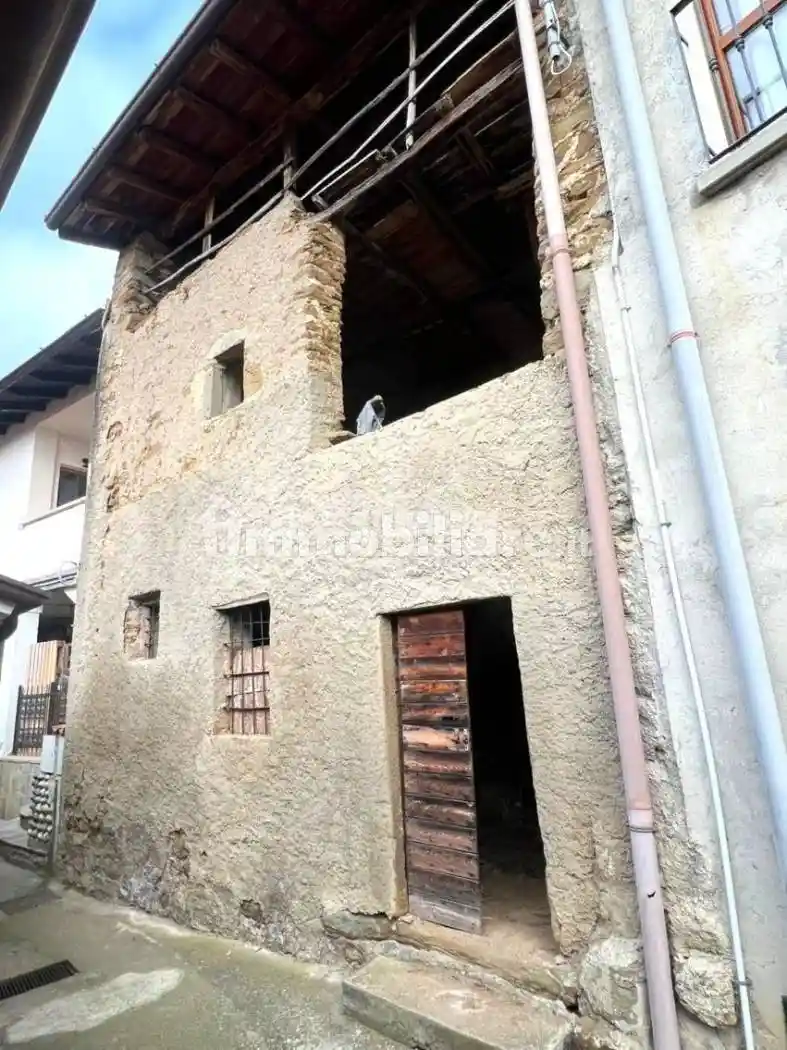 Rustico - Casale in vendita a Adrara San Martino