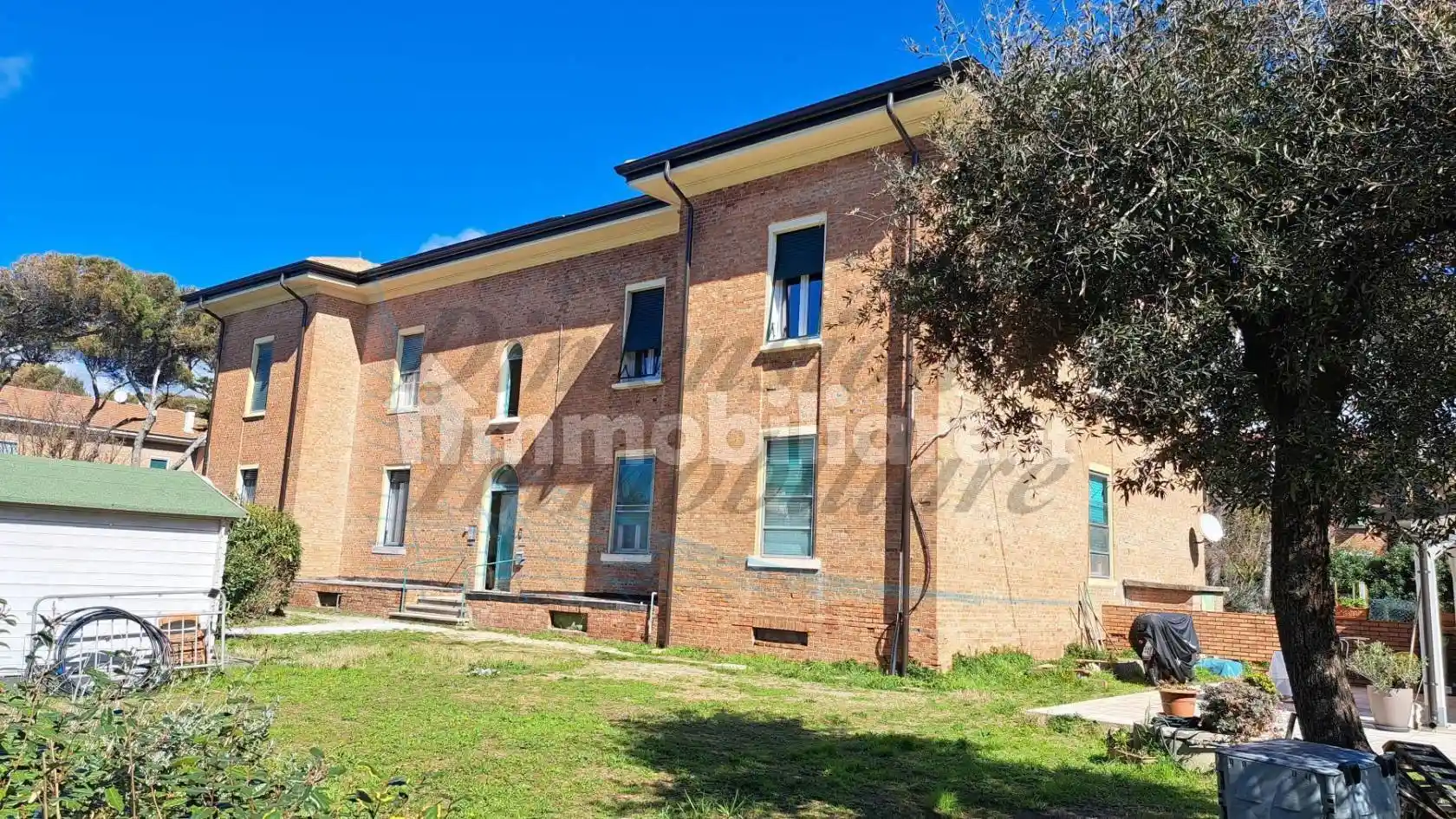 Appartamento in vendita a Rosignano Marittimo