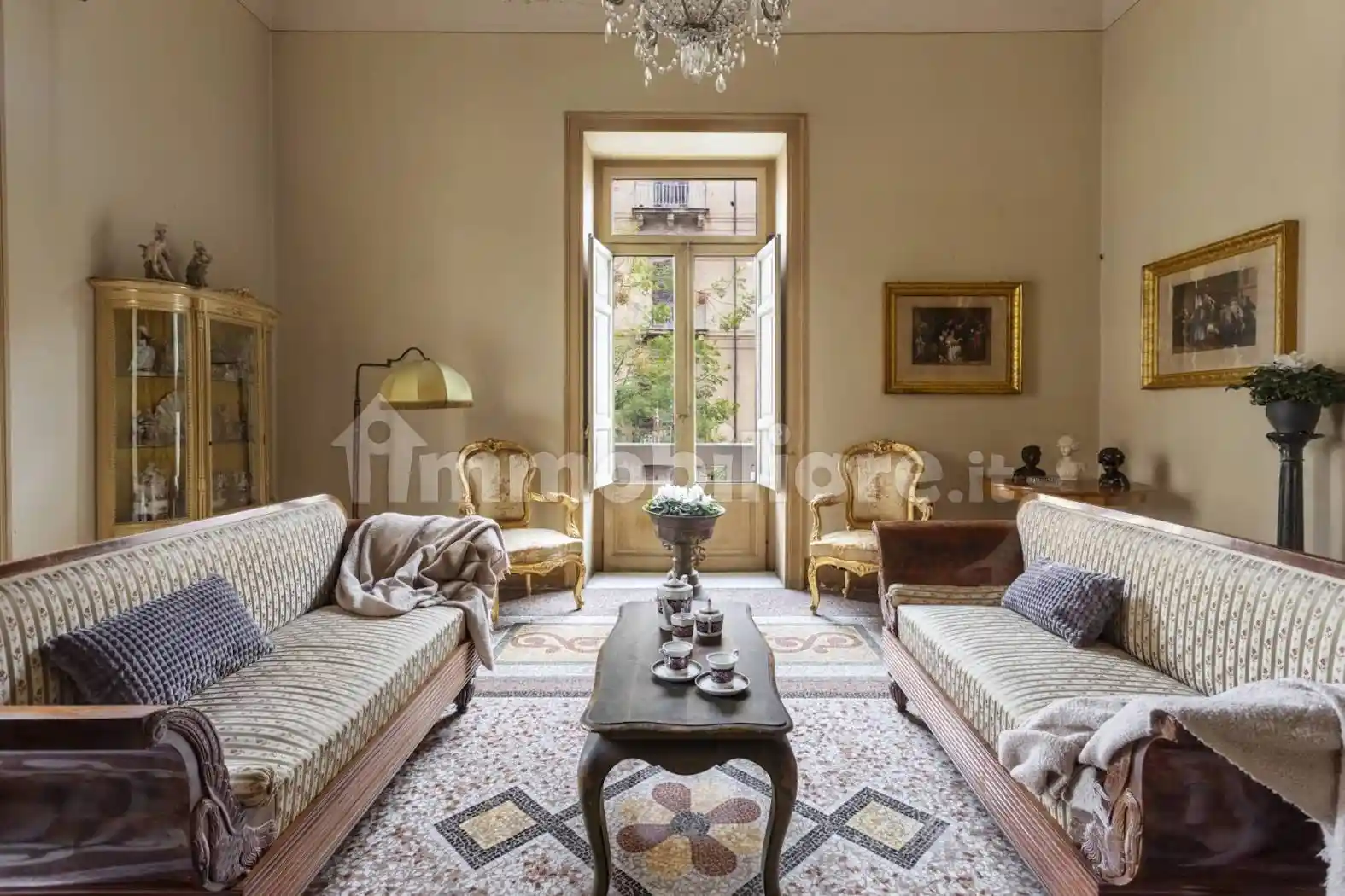 Appartamento in vendita a Palermo