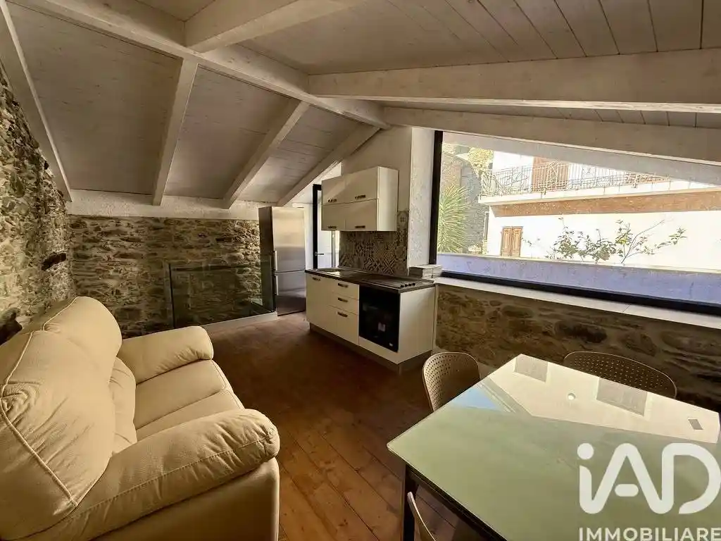 Appartamento in vendita a Vessalico