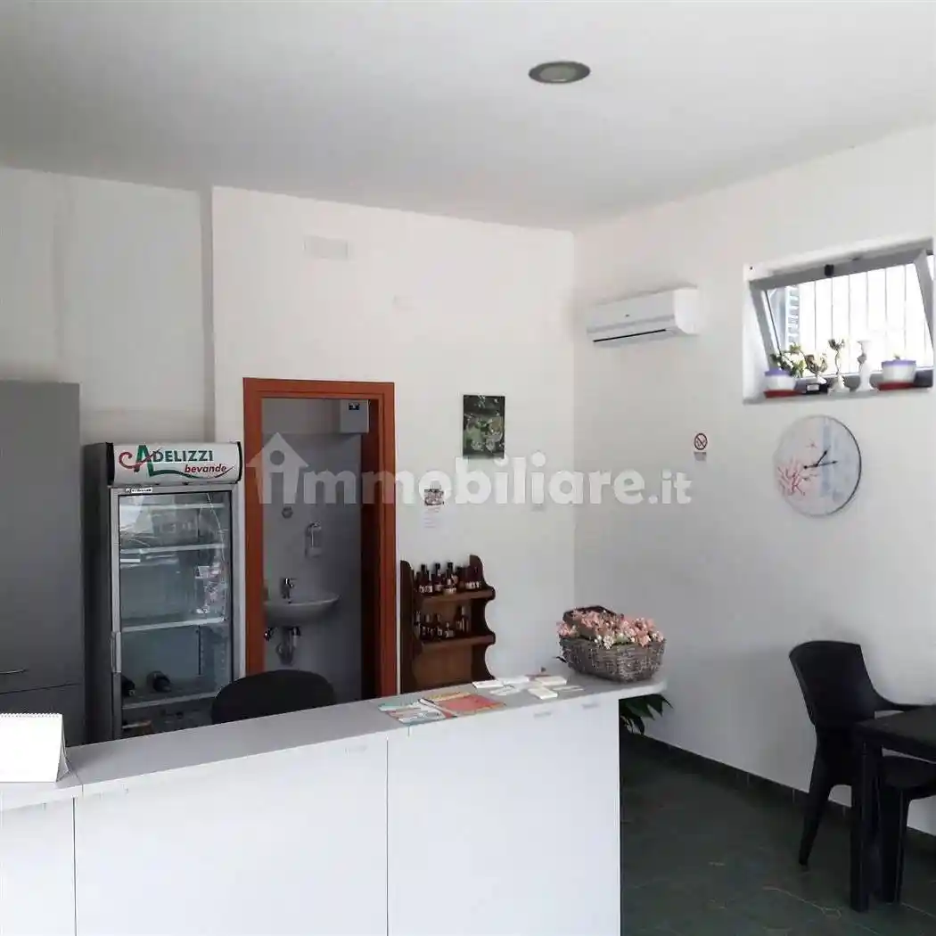 Rustico - Casale in vendita a Battipaglia