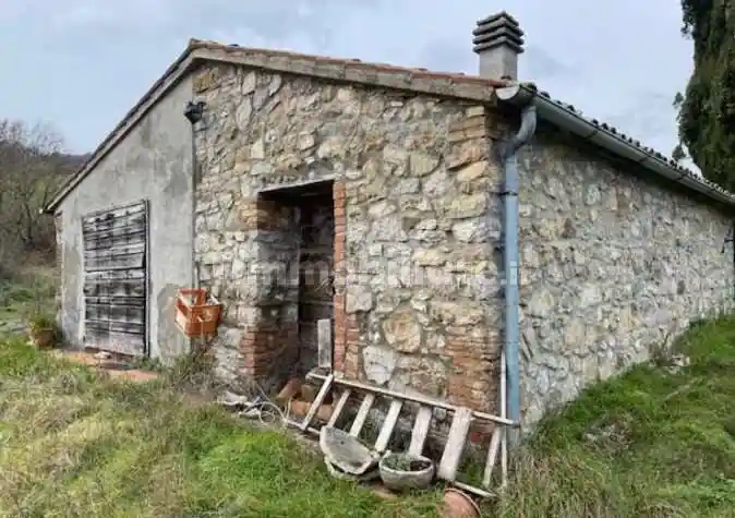 Appartamento in vendita a Castell'Azzara