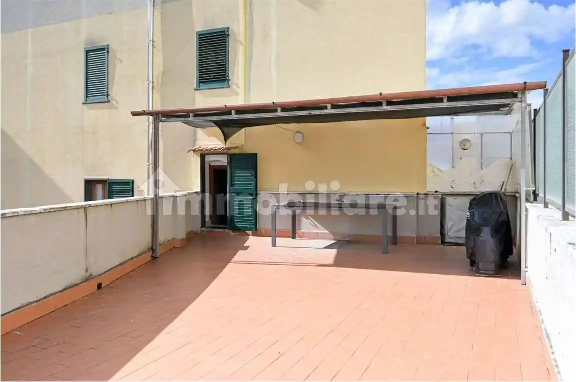 Appartamento in vendita a Sarzana