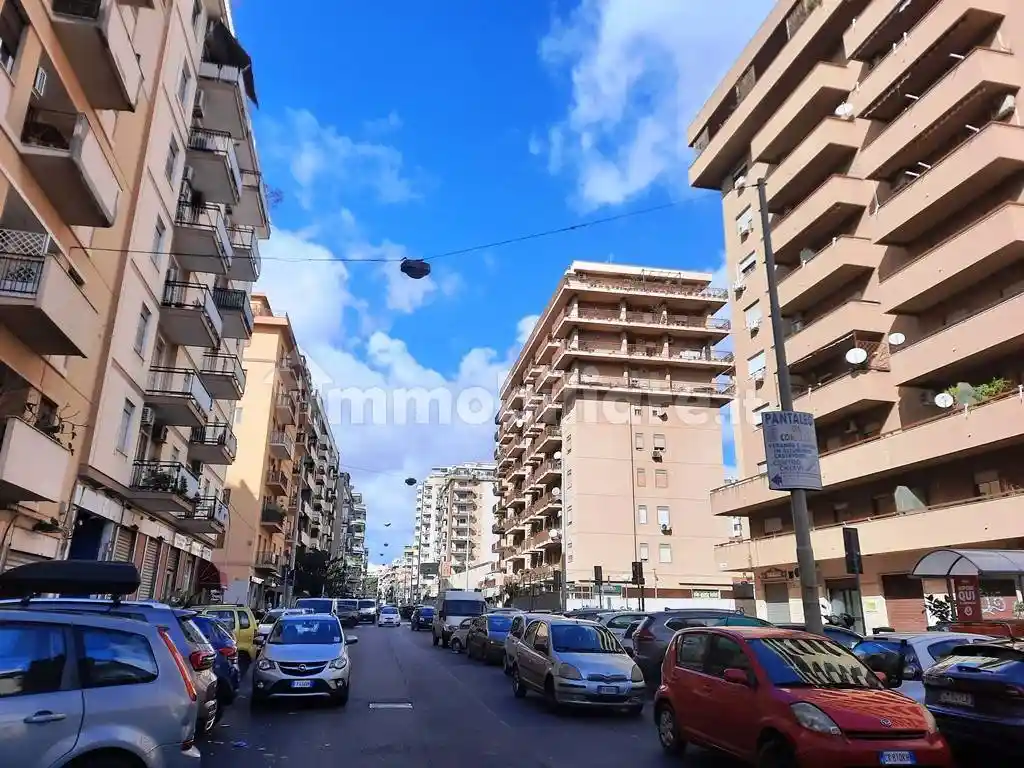 Appartamento in vendita a Palermo