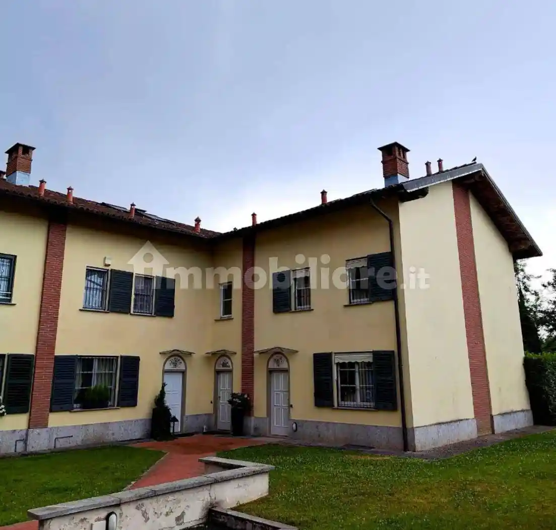 Villa in vendita a Villasanta
