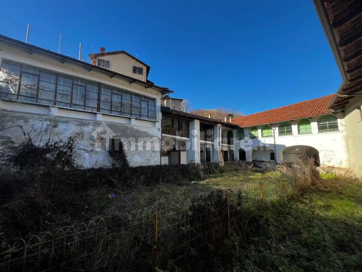 Villa in vendita a Costigliole Saluzzo