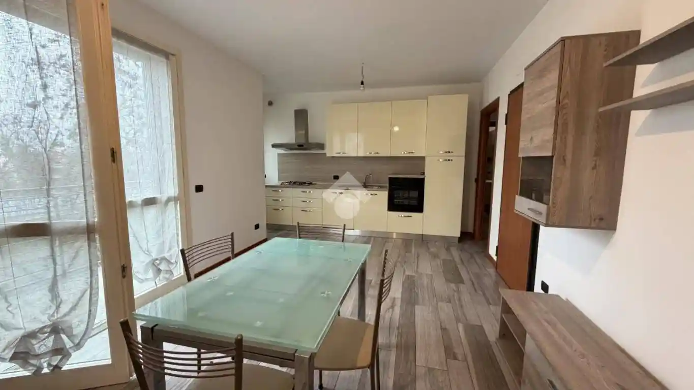 Appartamento in vendita a Pavia