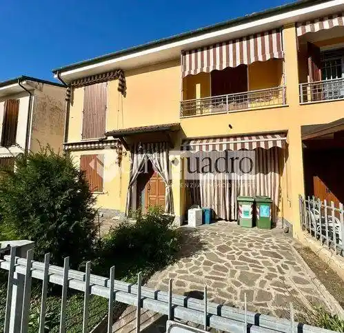 Casa indipendente in vendita a Ostiglia