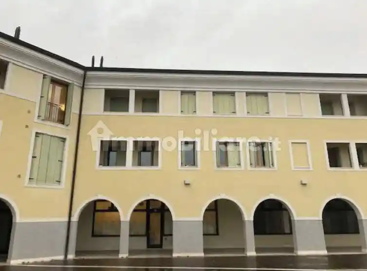 Appartamento in vendita a Colle Umberto