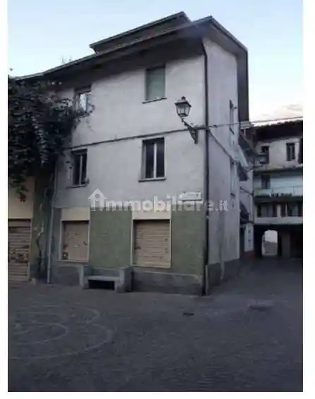 Appartamento in vendita a Esine