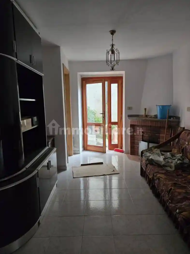 Appartamento in vendita a Rivello