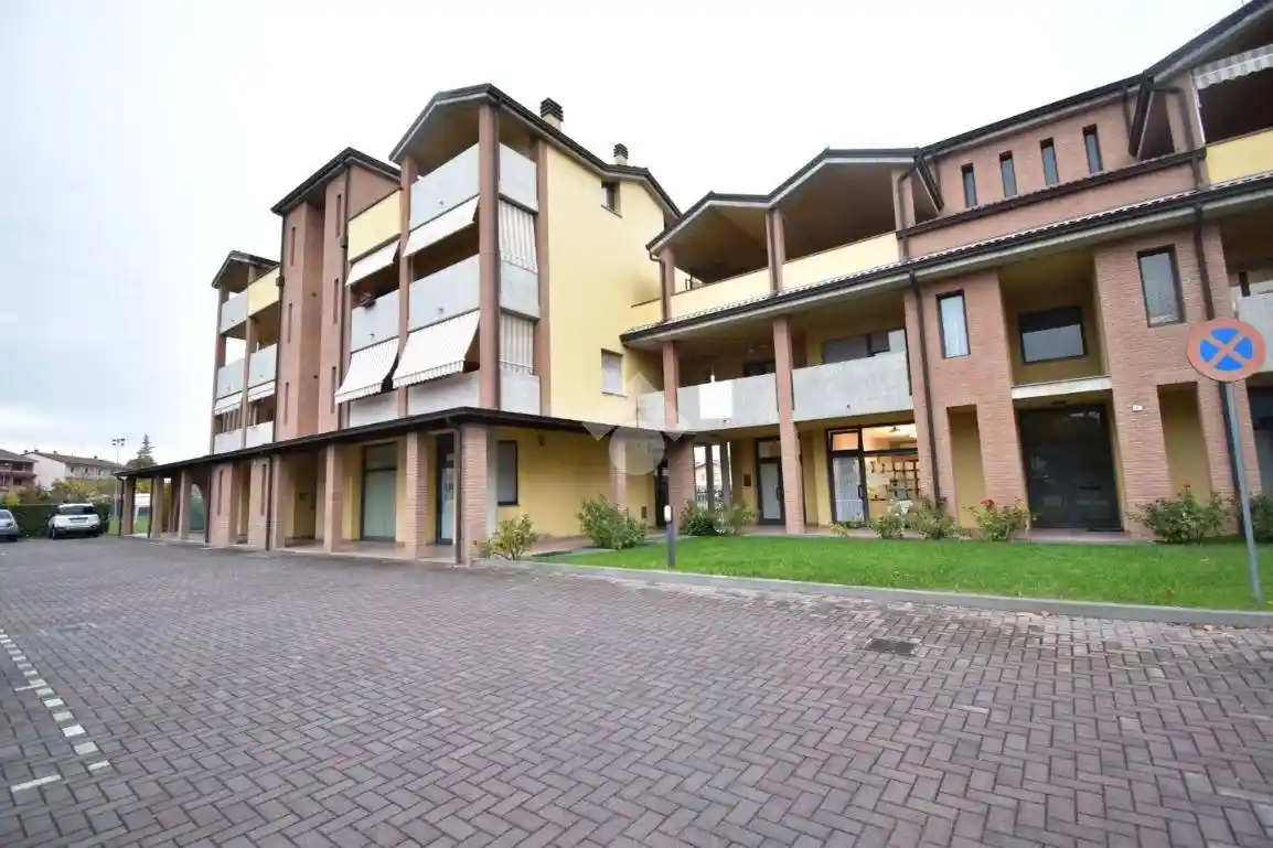 Appartamento in vendita a Felino