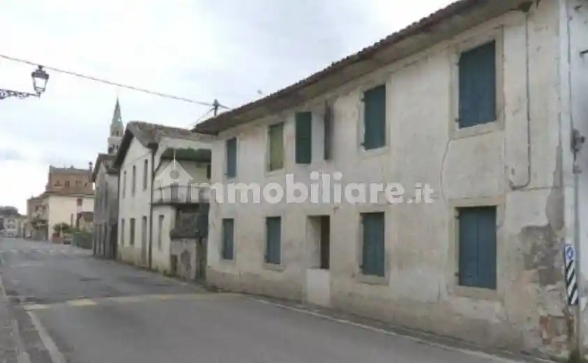 Casa indipendente in vendita a Pieve di Soligo