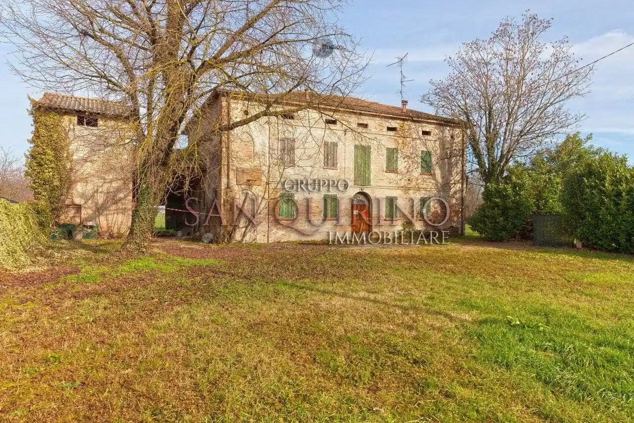 Rustico - Casale in vendita a Campagnola Emilia