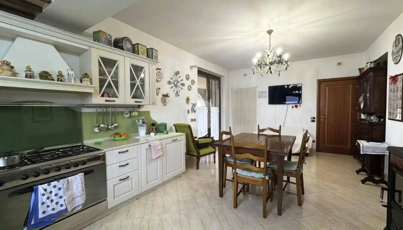 Villa in vendita a Castignano