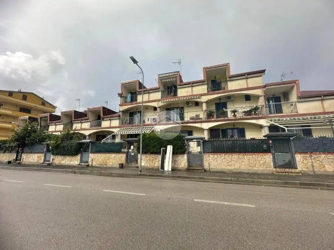 Villetta a schiera in vendita a Acerra