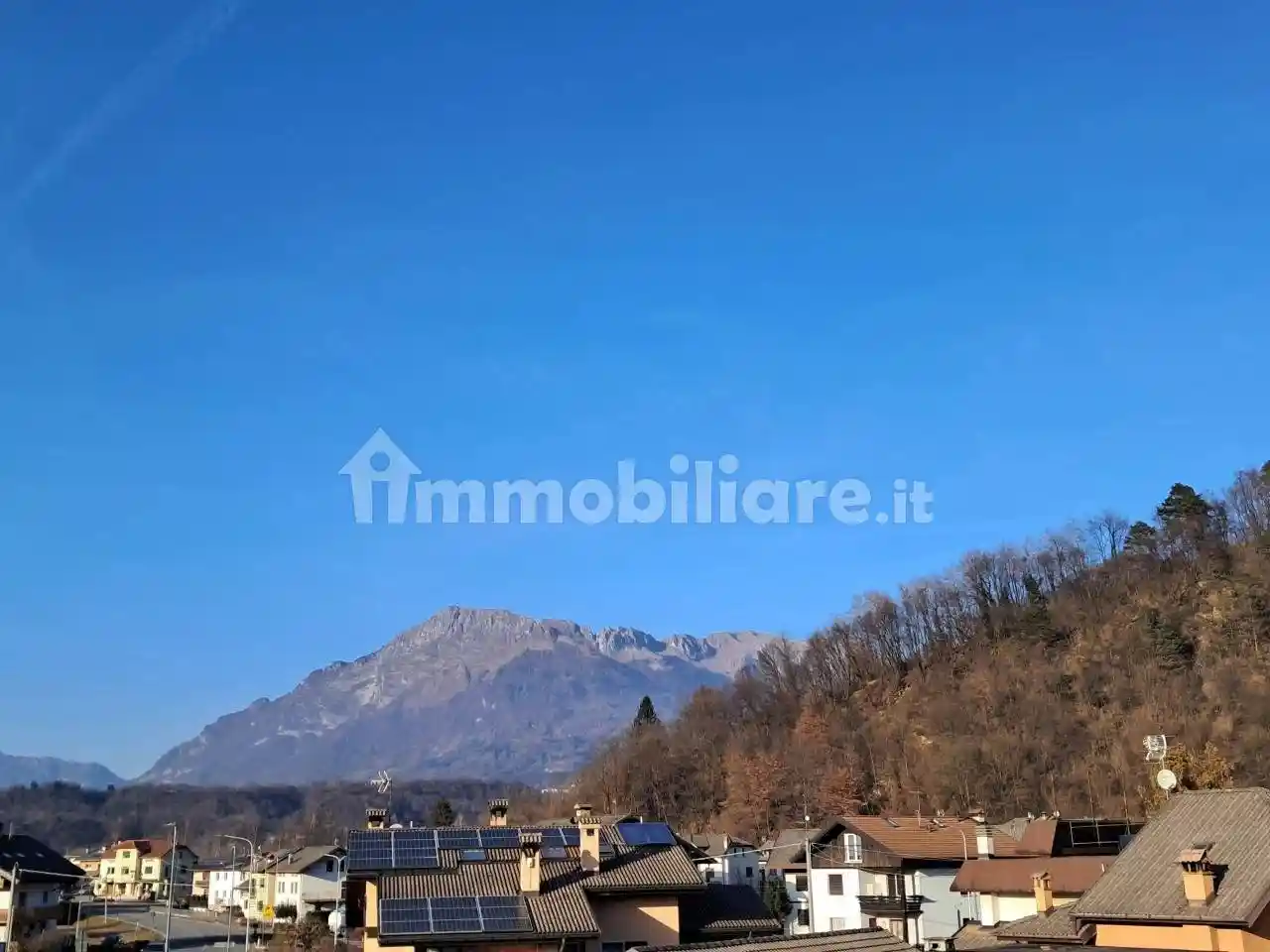 Appartamento in vendita a Alpago