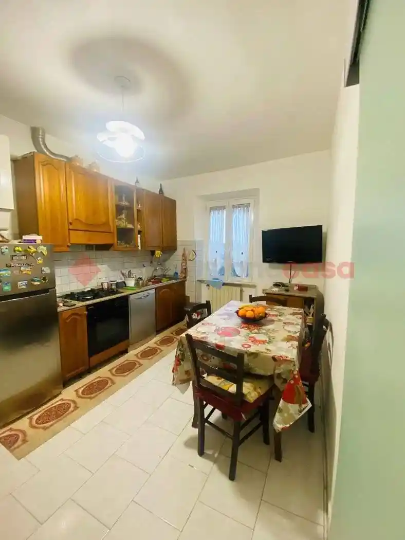 Appartamento in vendita a Livorno