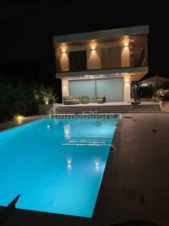 Villa in vendita a Forte dei Marmi