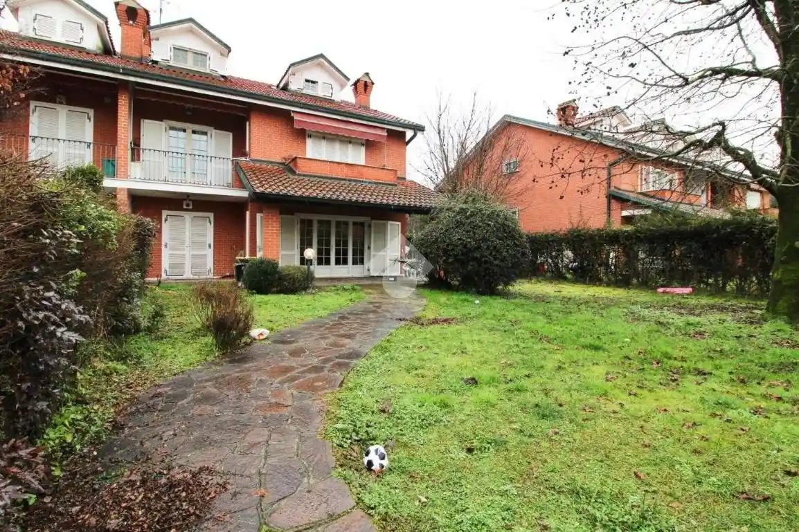 Villa in affitto a Travacò Siccomario