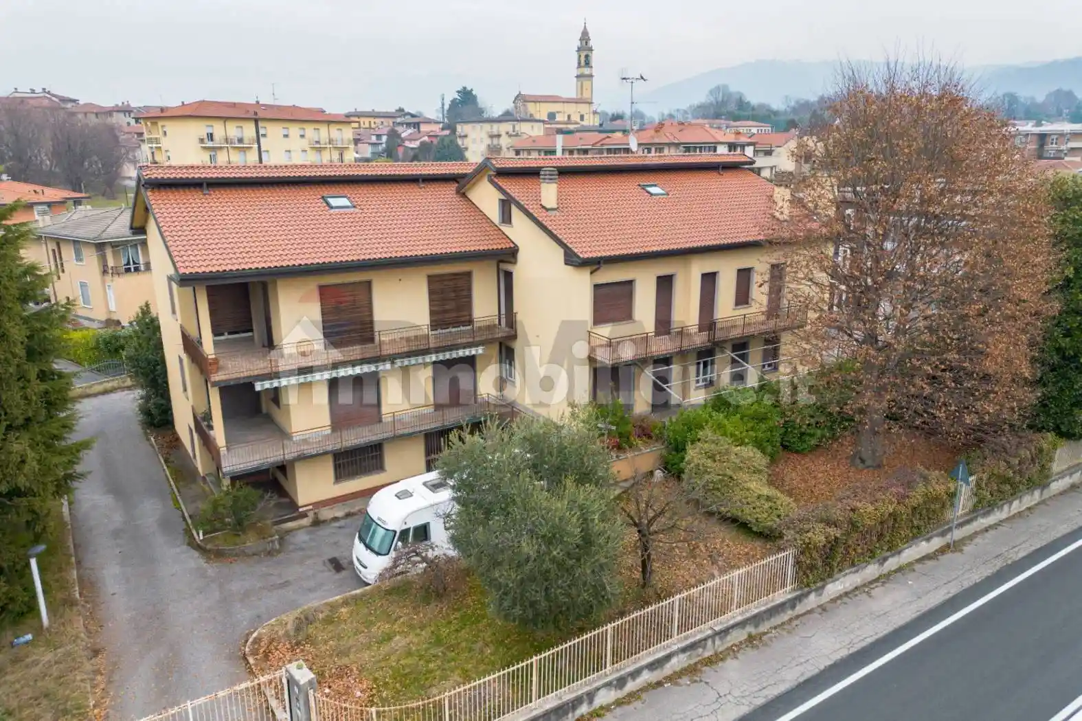 Casa indipendente in vendita a Barzago
