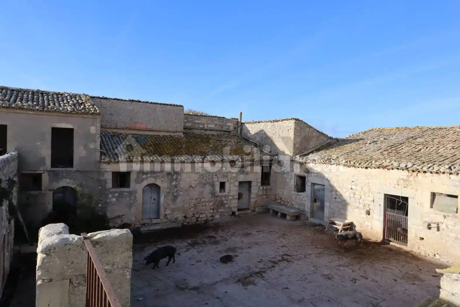 Rustico - Casale in vendita a Ragusa