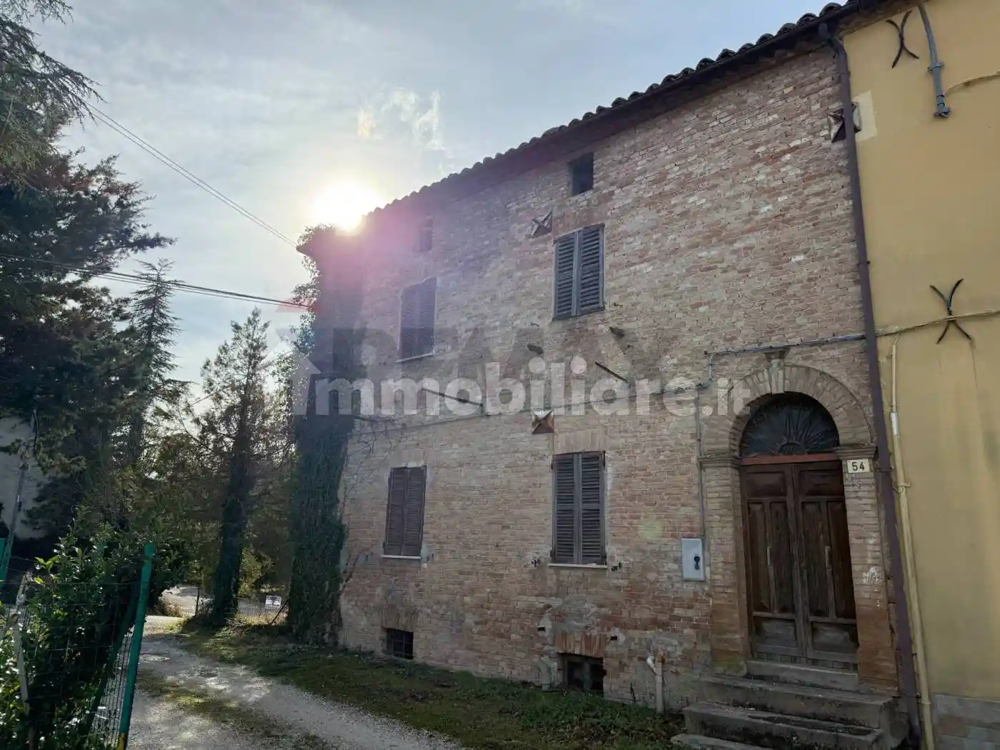 Casa indipendente in vendita a Fabriano