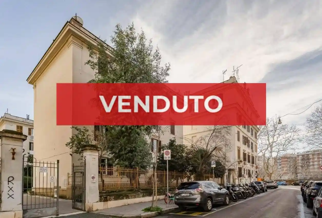 Appartamento in vendita a Roma
