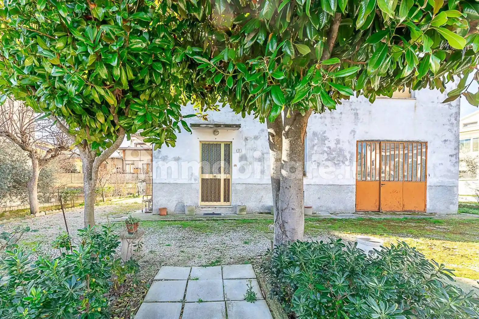 Casa indipendente in vendita a Trecastelli