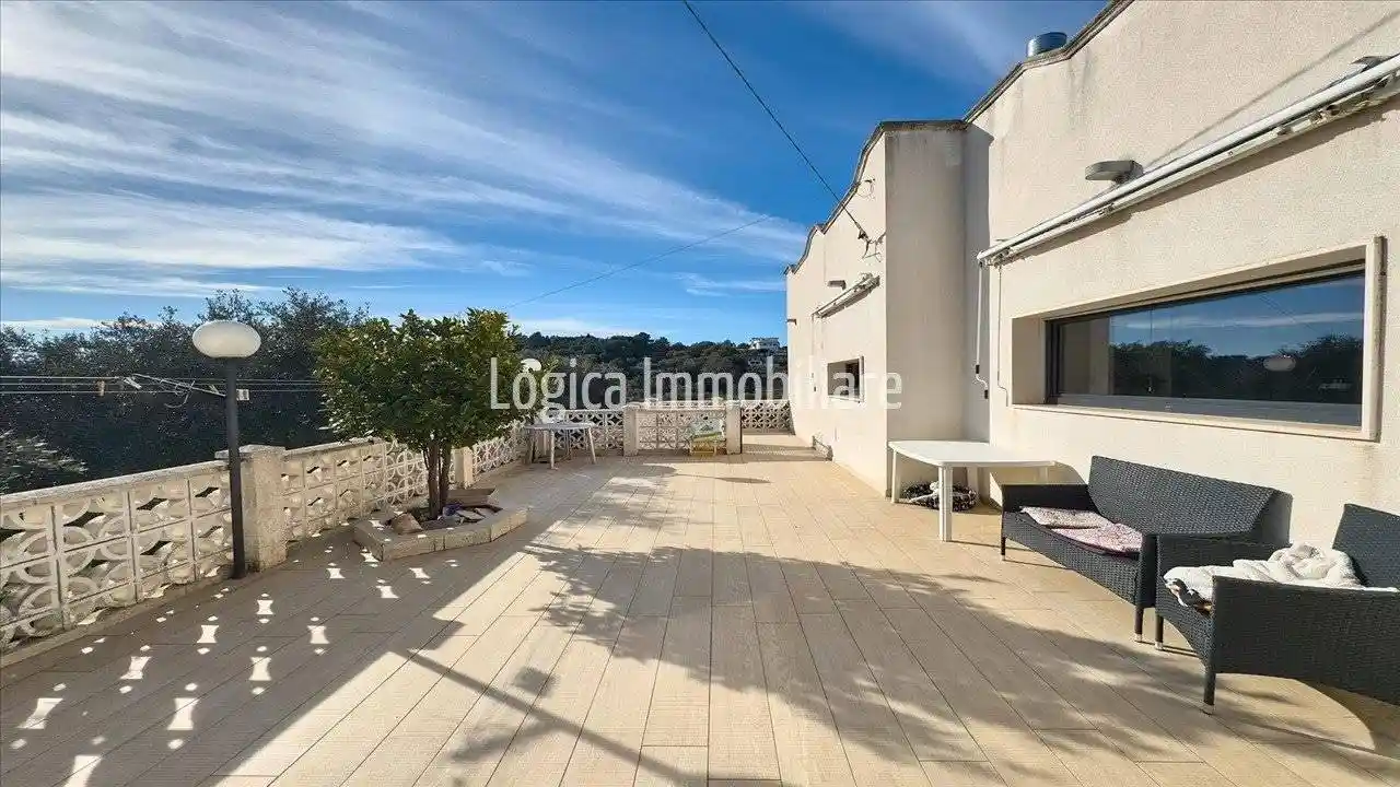 Villa in vendita a Cisternino