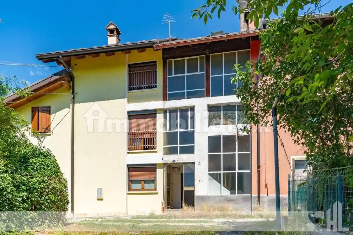 Casa indipendente in vendita a Belluno
