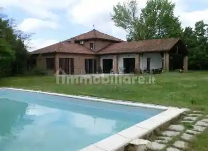 Villa in vendita a Asti