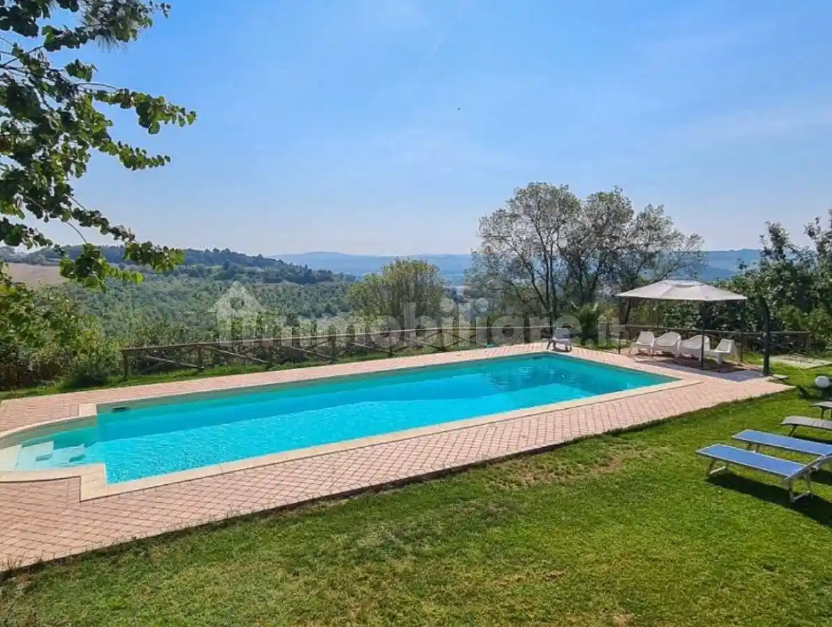 Villa in vendita a Osimo