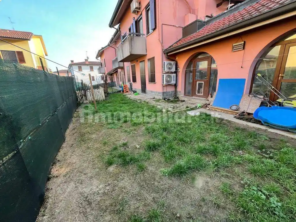 Appartamento in vendita a San Colombano al Lambro