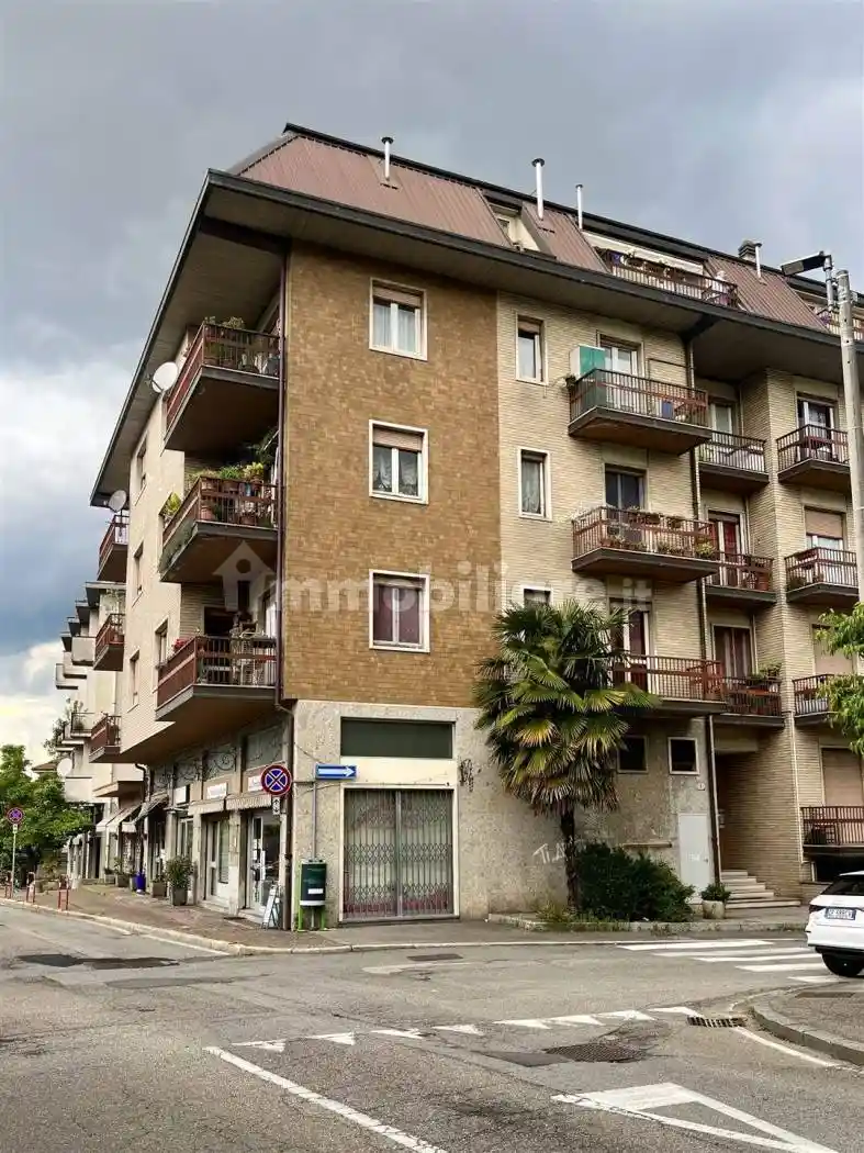 Appartamento in vendita a Varese