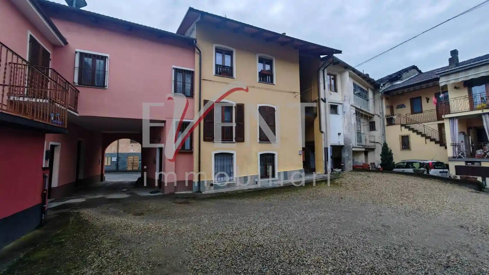 Appartamento in vendita a Pinasca