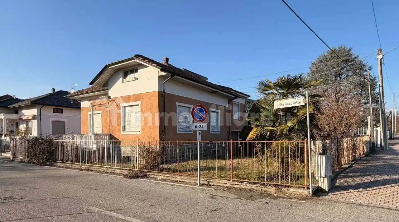 Villa in vendita a Quaregna Cerreto