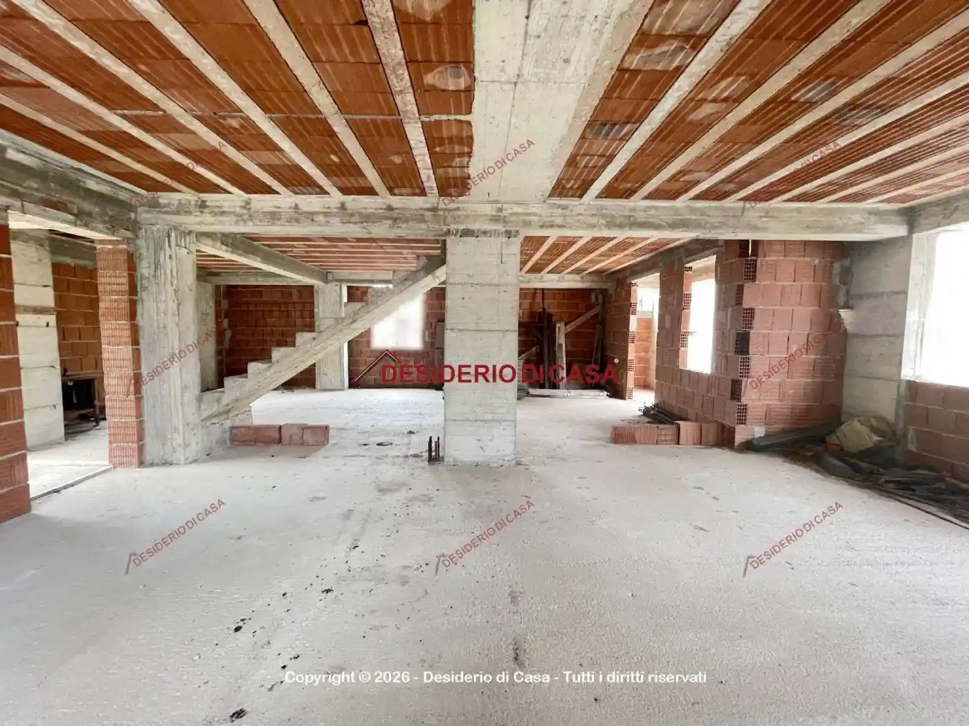 Palazzo - Edificio in vendita a Gioiosa Marea