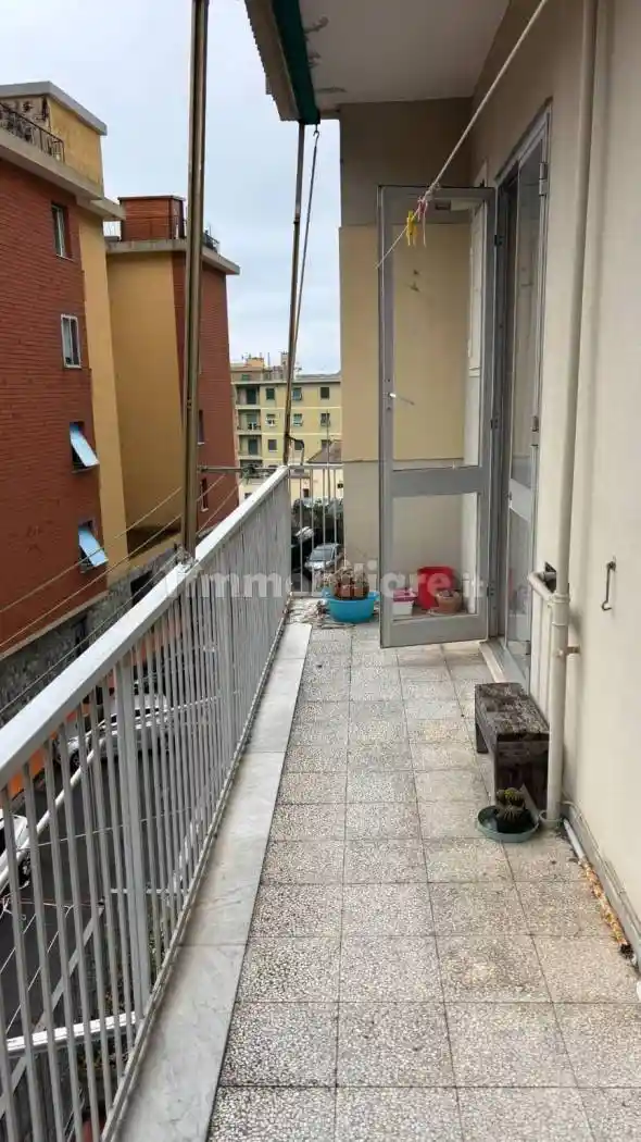 Appartamento in vendita a Genova