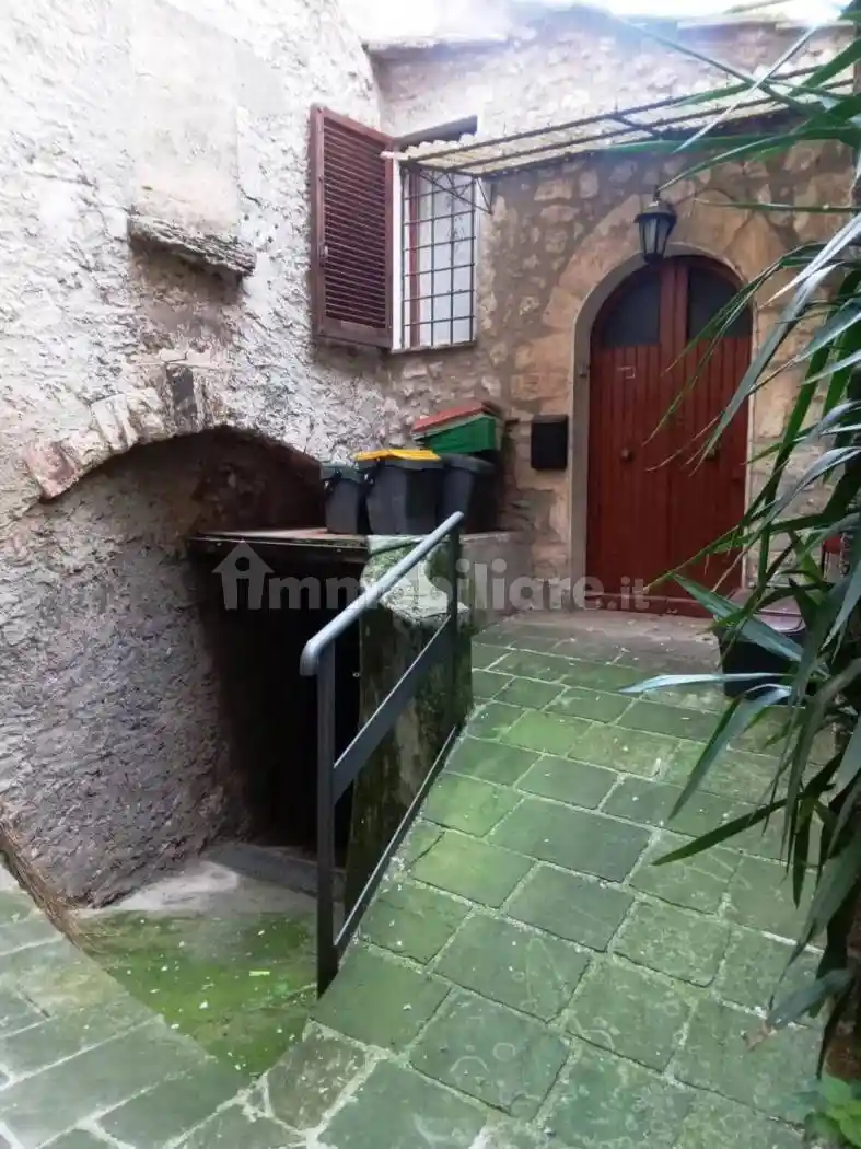 Casa indipendente in vendita a Acquasparta