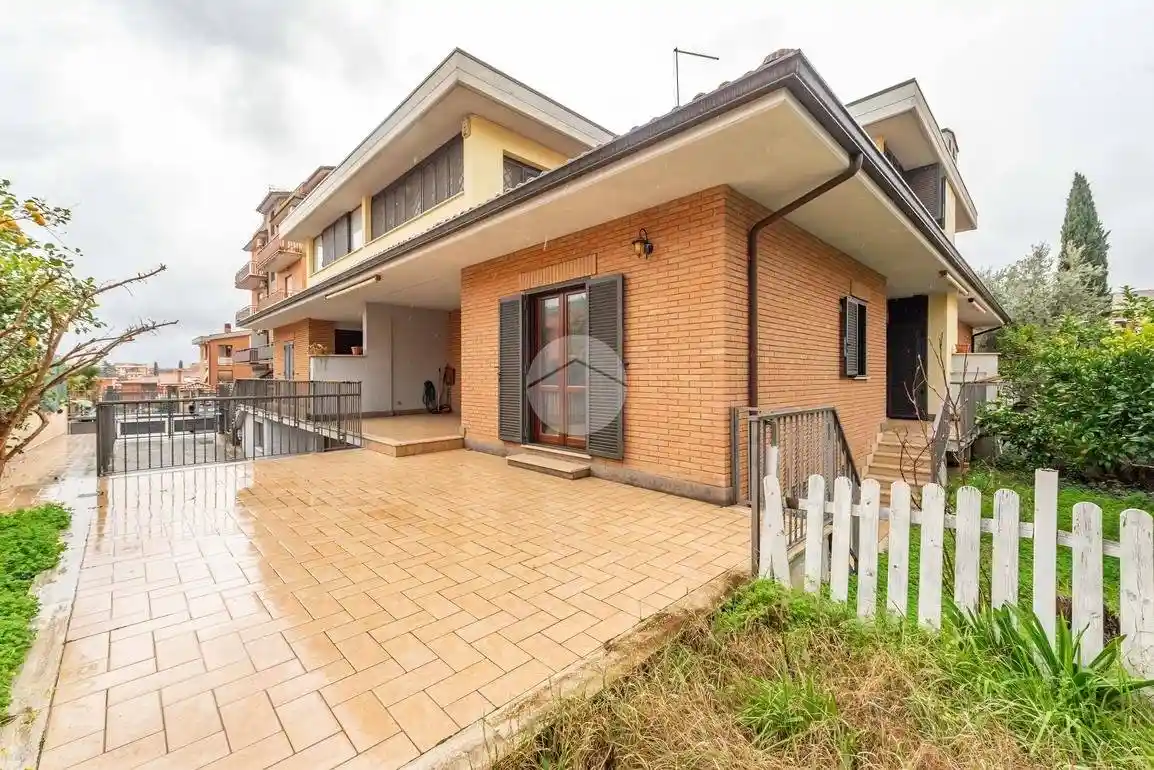 Villa in vendita a Roma