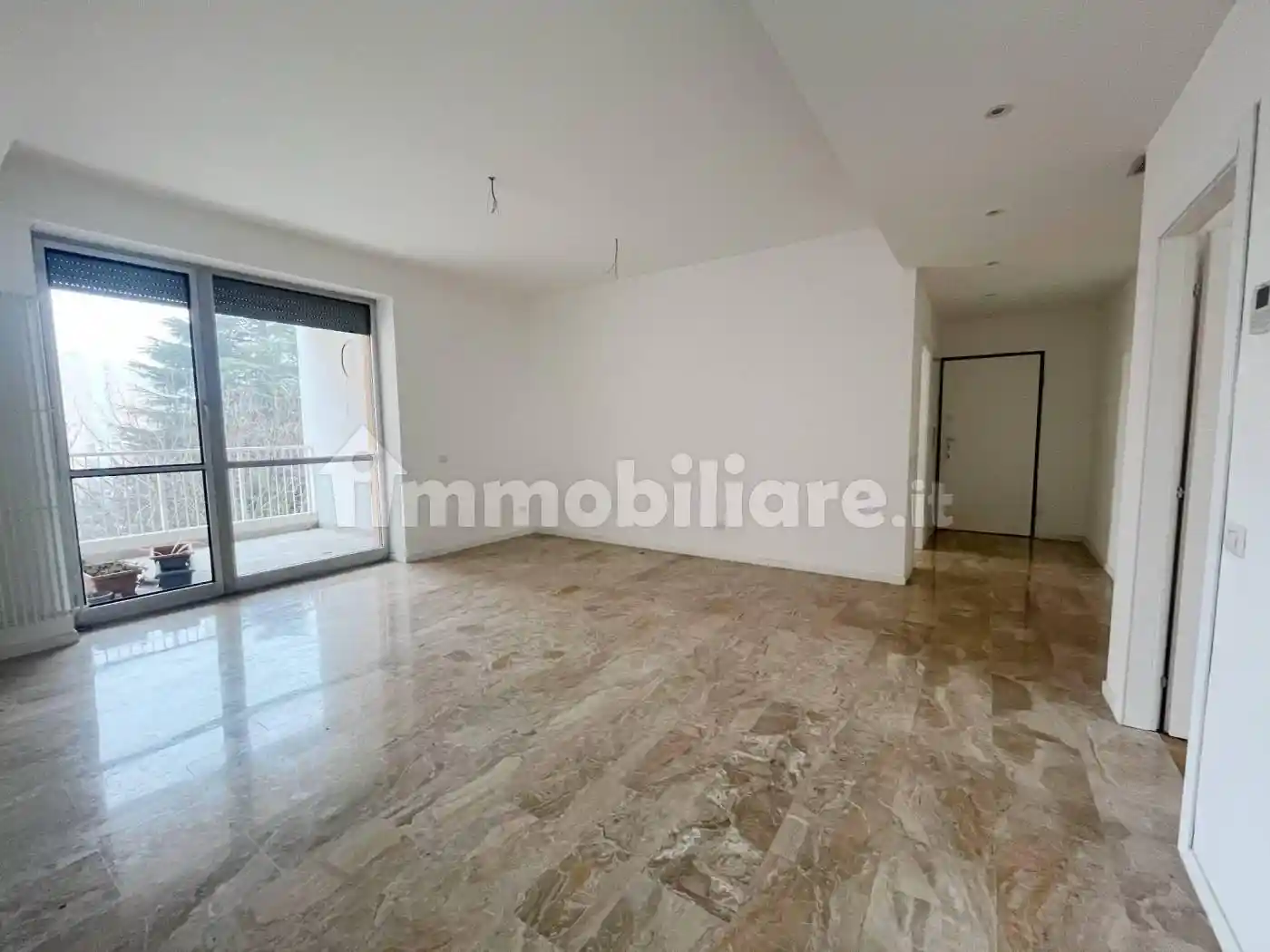 Appartamento in affitto a Opera